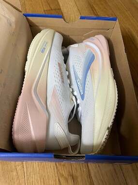 Brooks Ghost Max 4